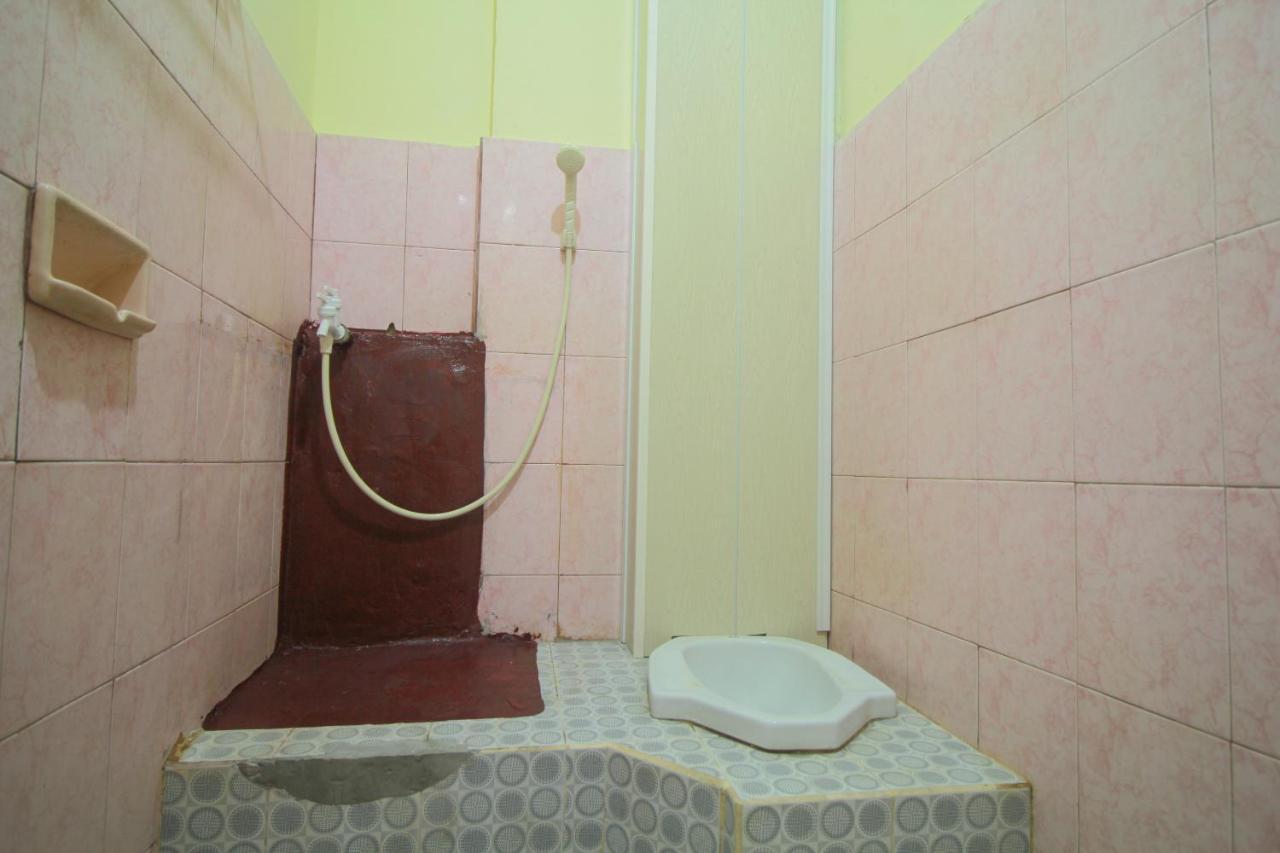 Spot On 2305 Andys Nur Penginapan Dumai Ngoại thất bức ảnh