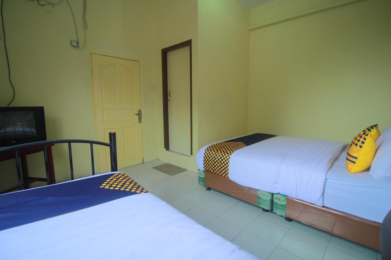 Spot On 2305 Andys Nur Penginapan Dumai Ngoại thất bức ảnh